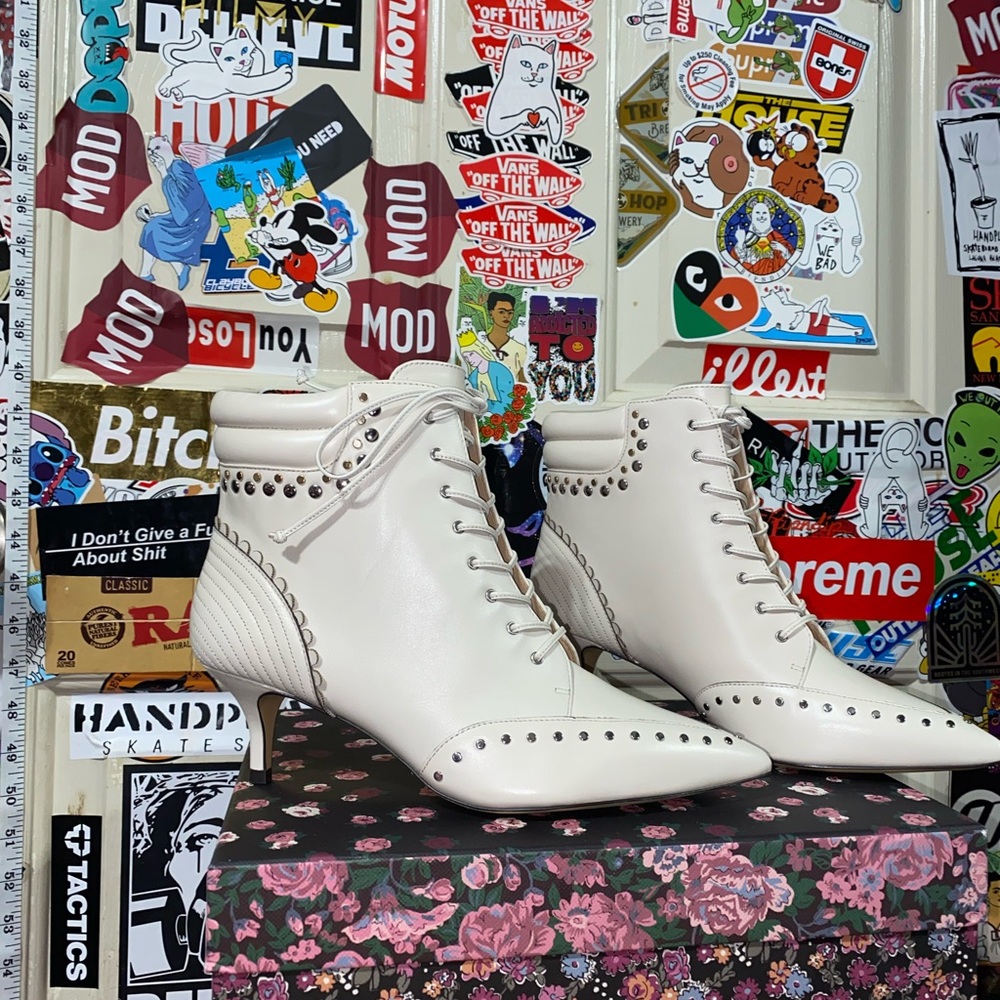 COACH X TABITHA SIMMONS JADEN
LACE UP BOOTIE